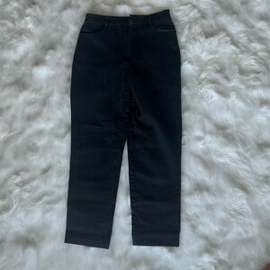 Woman’s dress pants from forever 21. Size xs. Great condition!